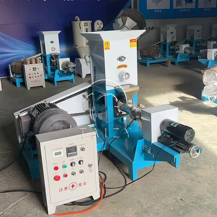 Shipment Of Dgp-70 Fishing Pellet Making Machine To Syria 2 Fish food pelleting machine